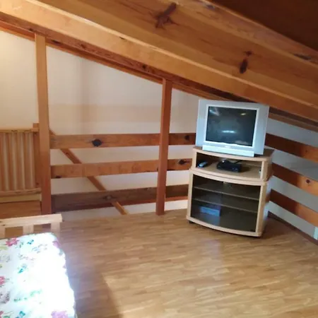 Prázdninový dům Davia 1 *