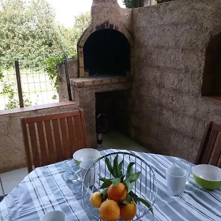 Holiday home Davia 1 *